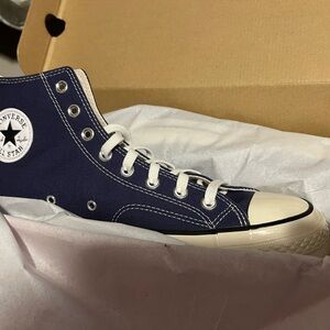 CONVERSE CHUCK TAYLOR NAVY BLUE SHOES SIZE 10 Mens 12 womens NEVER WORN